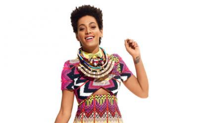 Solange Knowles exhibe son magnifique afro